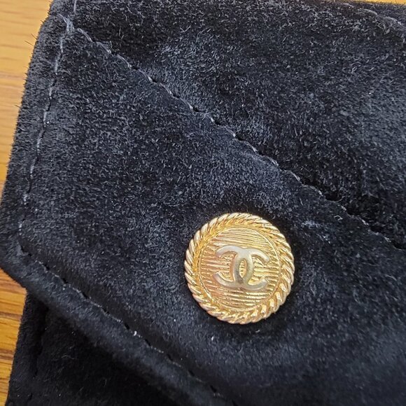 Authentic Chanel Paris-Hamburg CC Button Flap Wallet Chevron Suede Long - Picture 8 of 16